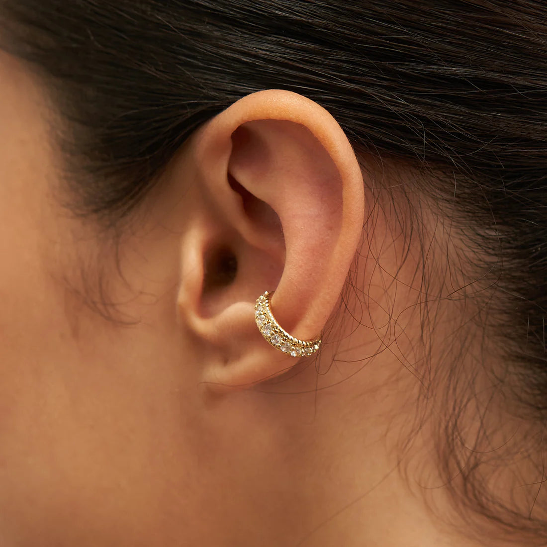 Shiny Ear Cuff