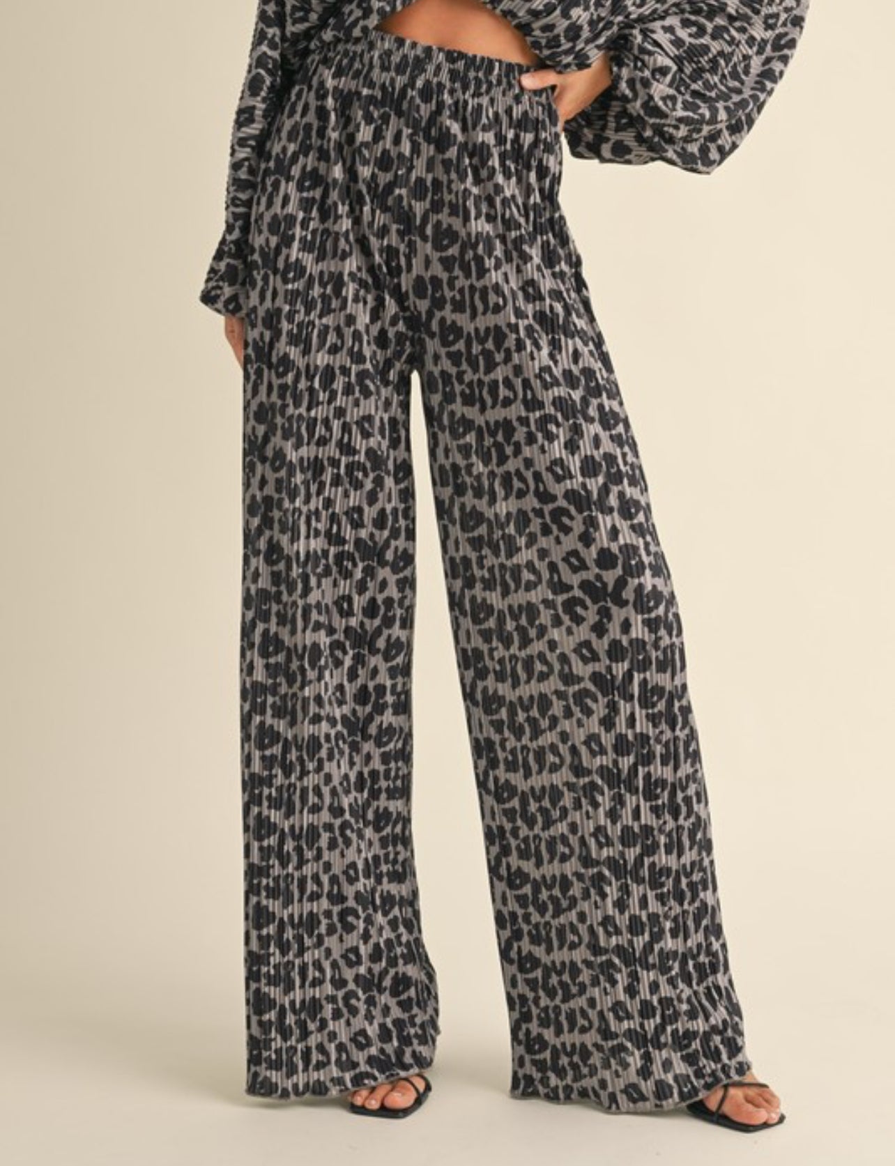 Leopard Print Crinkled Fabric Pants