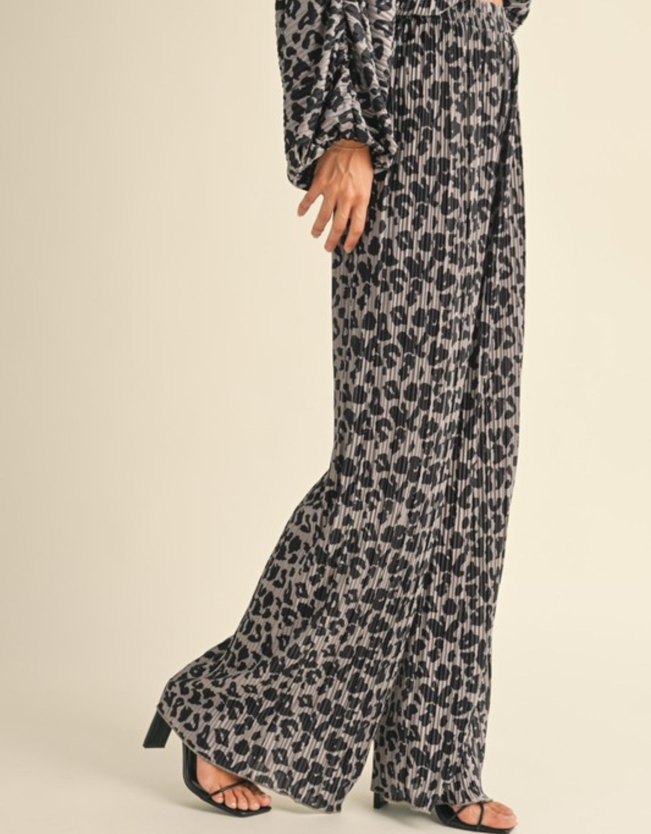 Leopard Print Crinkled Fabric Pants