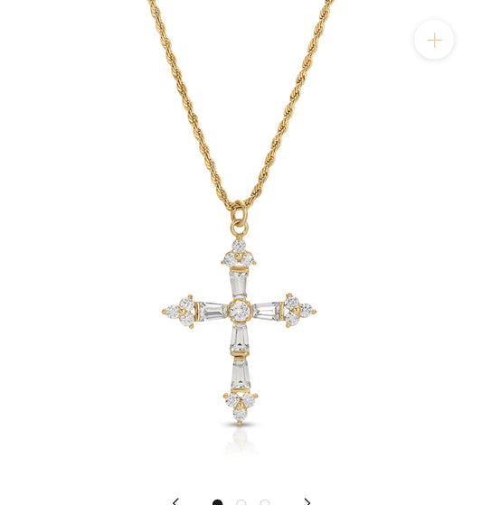 QUEEN'S CROSS NECKLACE