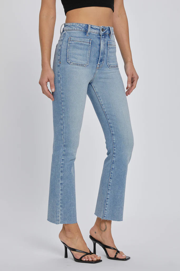 Happi Front Pocket Cropped Denim