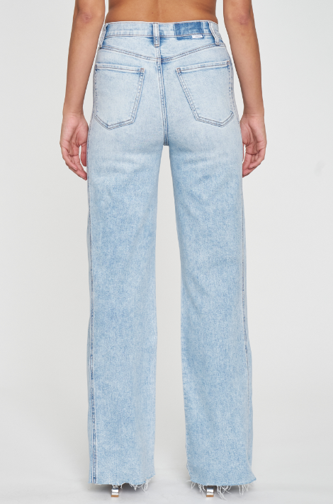 Far Out High Rise Jean in Cupid