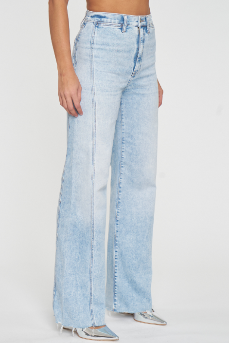 Far Out High Rise Jean in Cupid